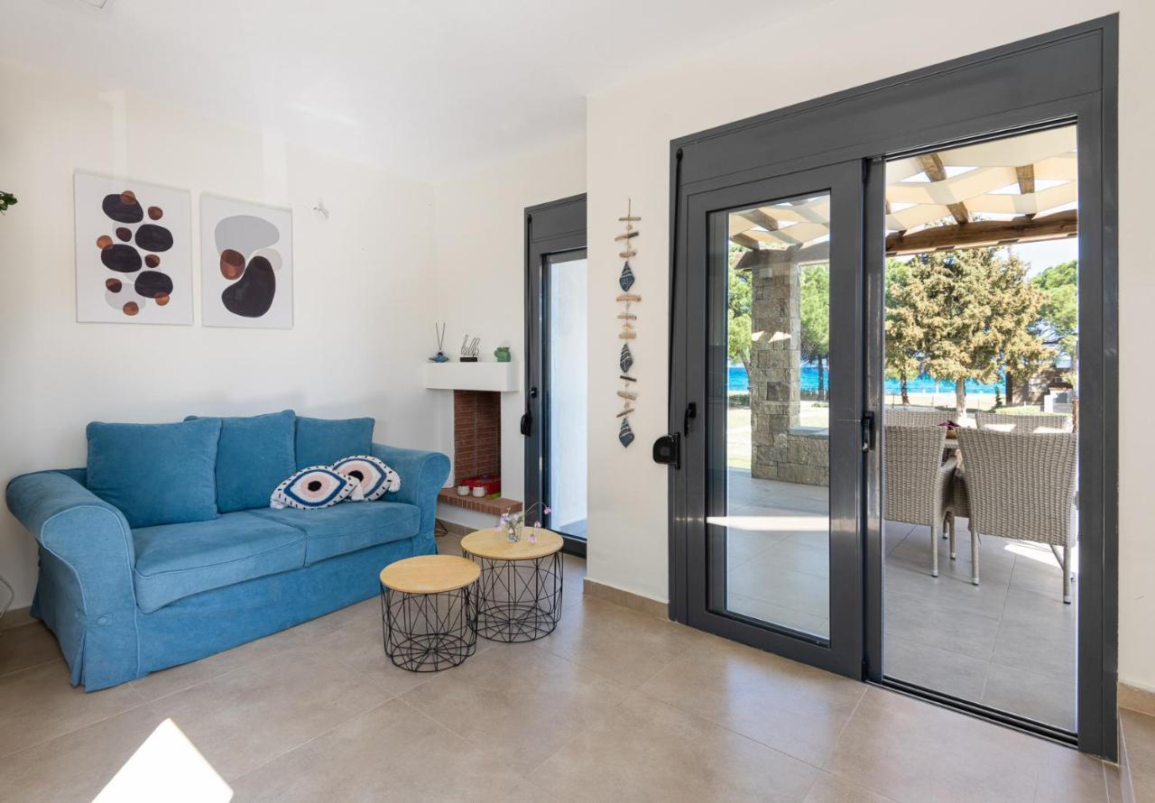 #Flh - Amalthia & Αthena Beachfront Houses In Pefkohori מראה חיצוני תמונה